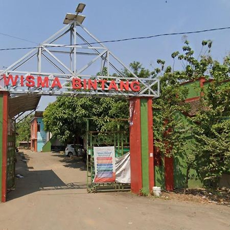 Spot On 93410 Wisma Bintang Jepara Luaran gambar