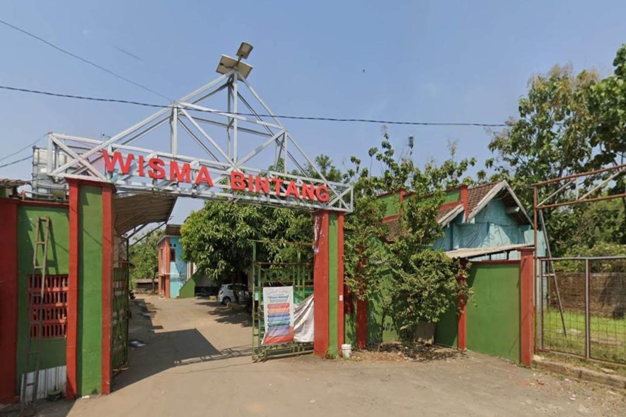 Spot On 93410 Wisma Bintang Jepara Luaran gambar